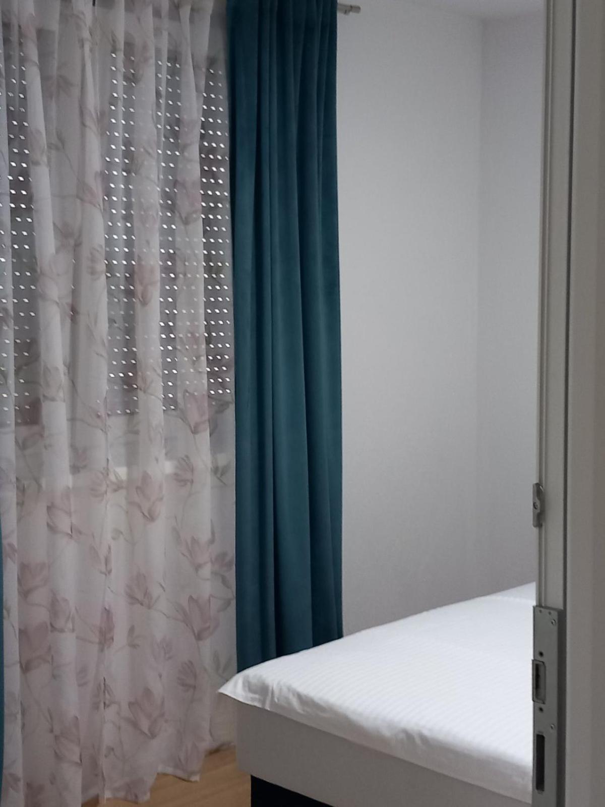 Muric Apartman 9 Ljubljana Bagian luar foto