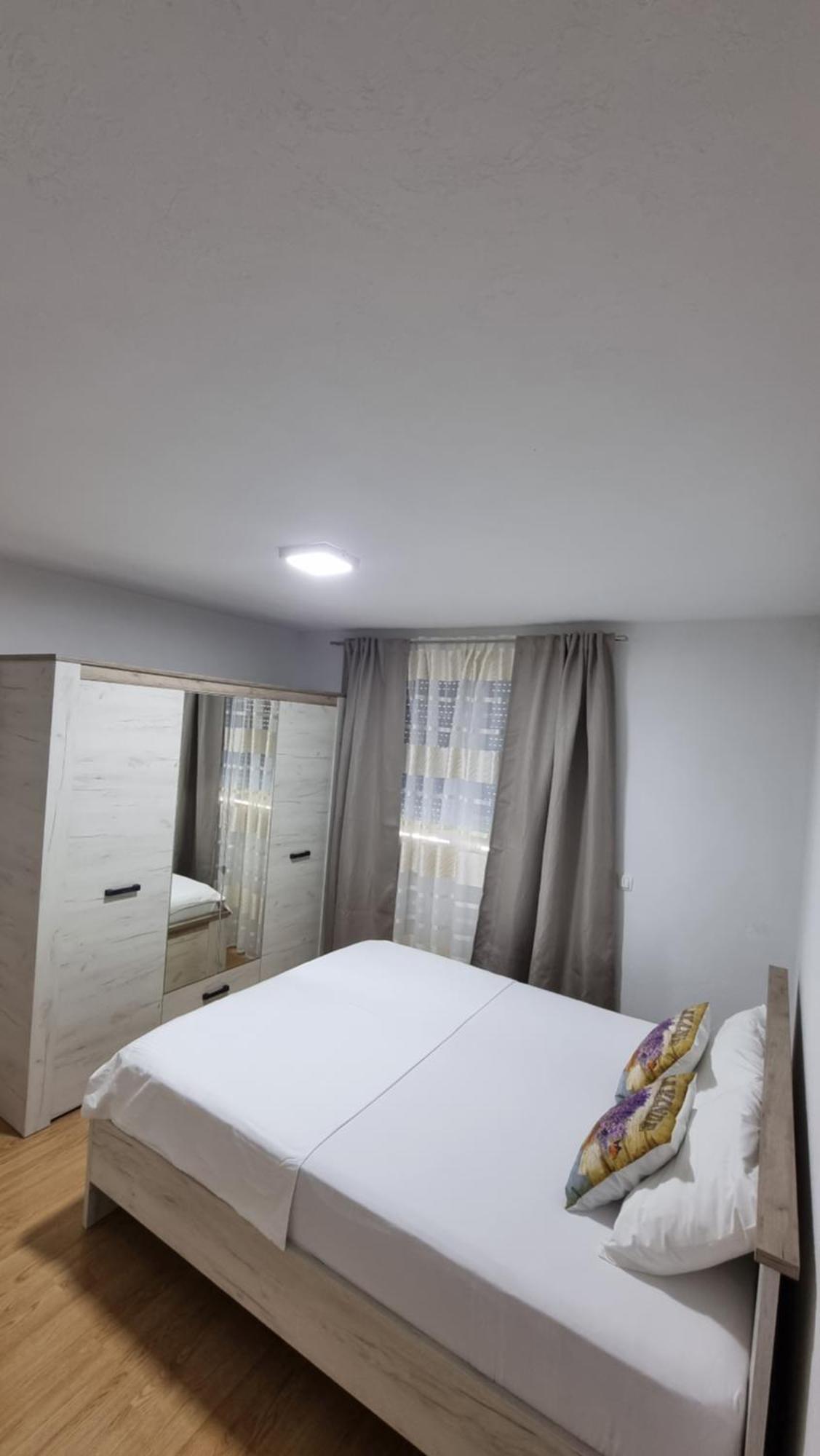 Muric Apartman 9 Ljubljana Bagian luar foto