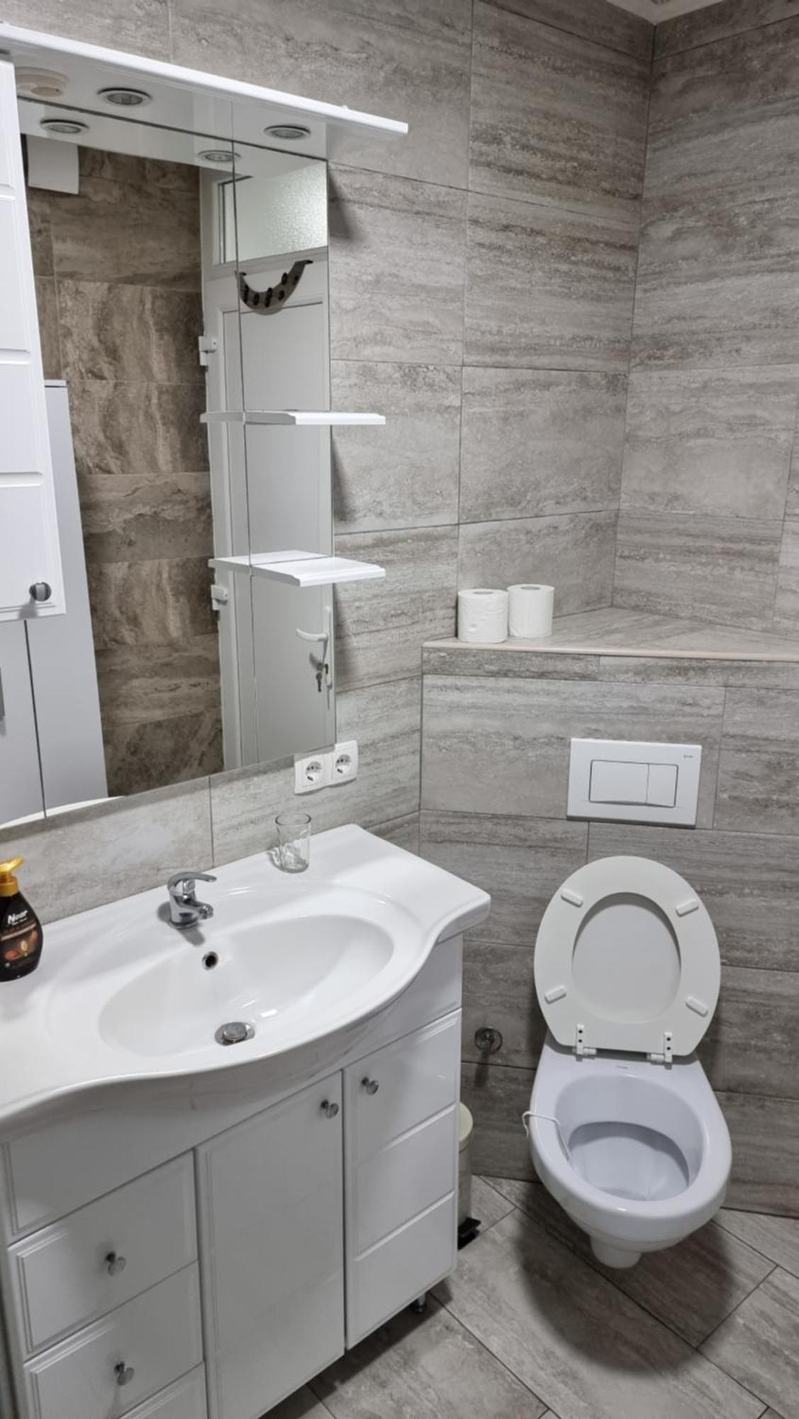 Muric Apartman 9 Ljubljana Bagian luar foto